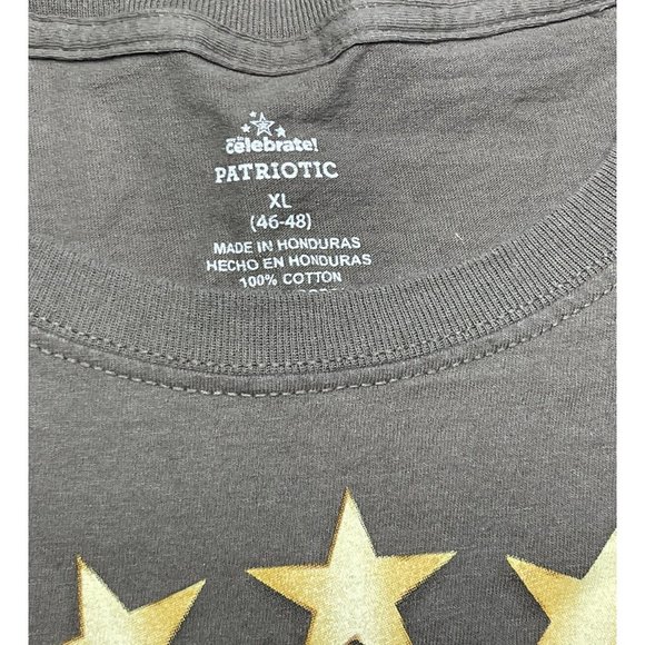 These Colors Don't Run Celebrate! Patriotic Men's Extra Large T Shirt - Picture 4 of 5